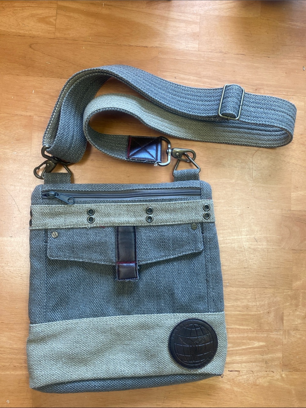 Kavu crossbody